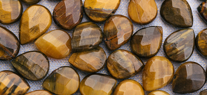 Tiger Eye Healing Properties & How They Can Help You