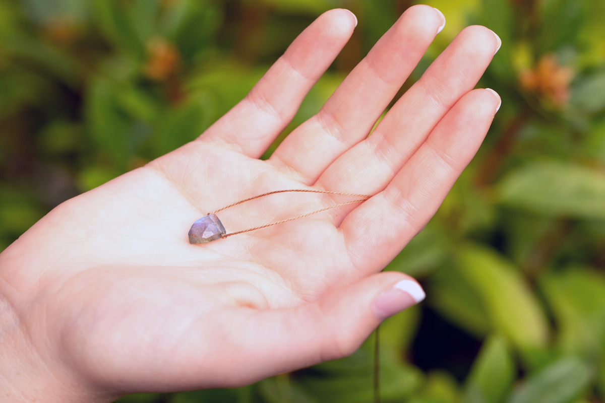 How To Select A Gemstone Visually