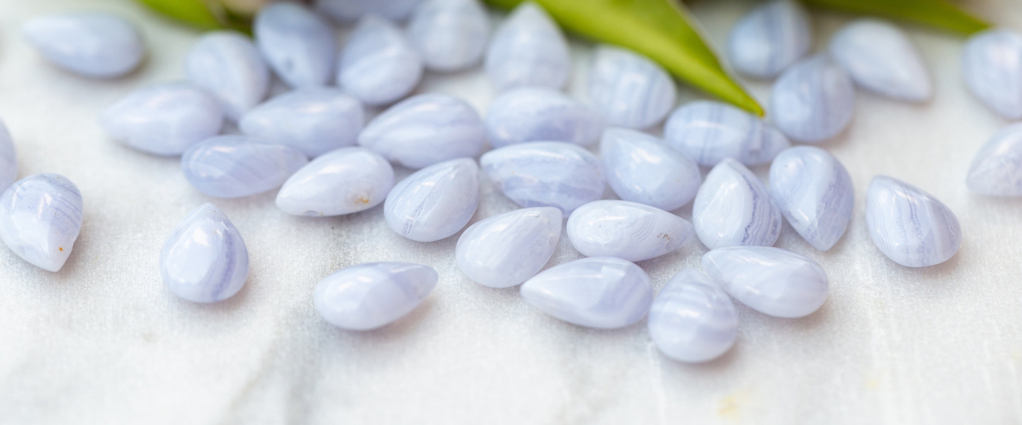 Healing Properties of Blue Lace Agate: The Clear Communicator