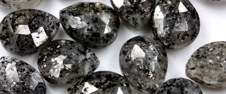 Healing Properties of Black Sunstone: The Self Healing Stone