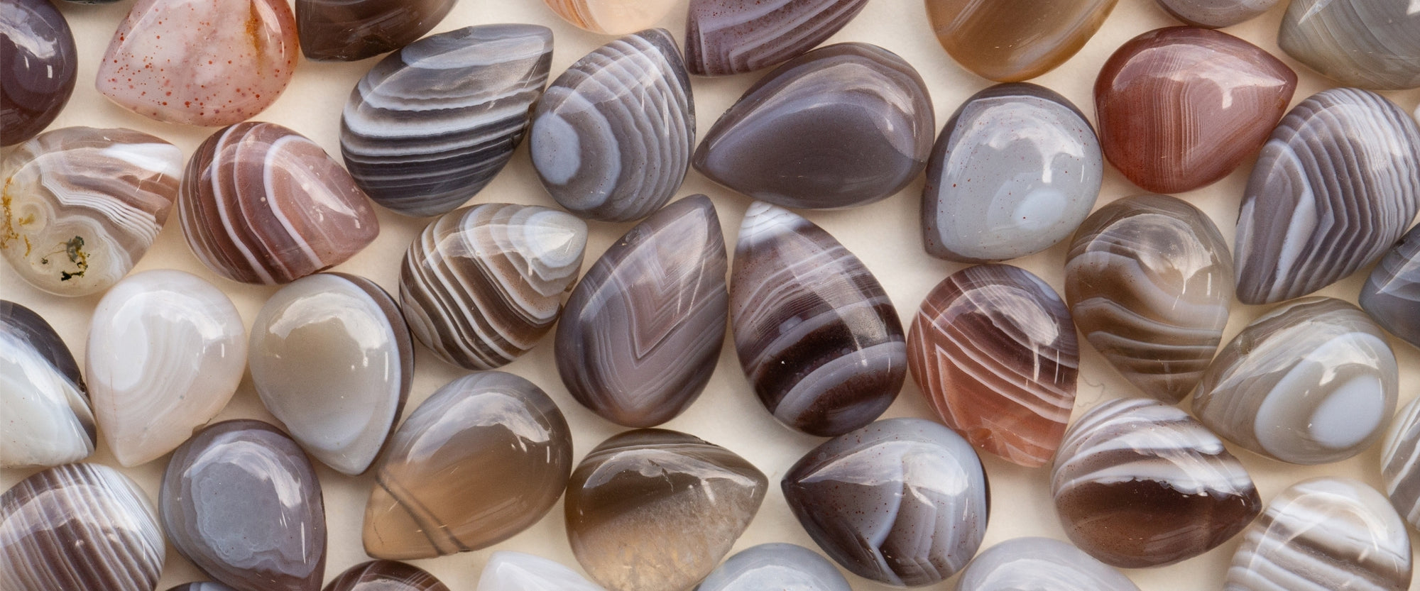 Healing Properties of Botswana Agate: A Stone Of Change