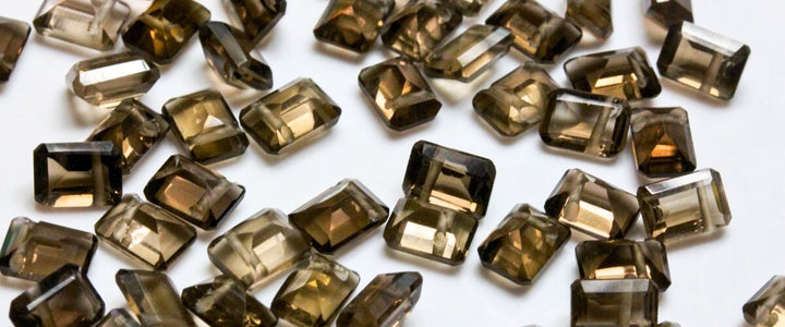 Healing Properties of Smoky Quartz & How They Can Help You