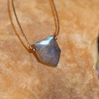 Labradorite Empowering Necklace for Determined To Rise