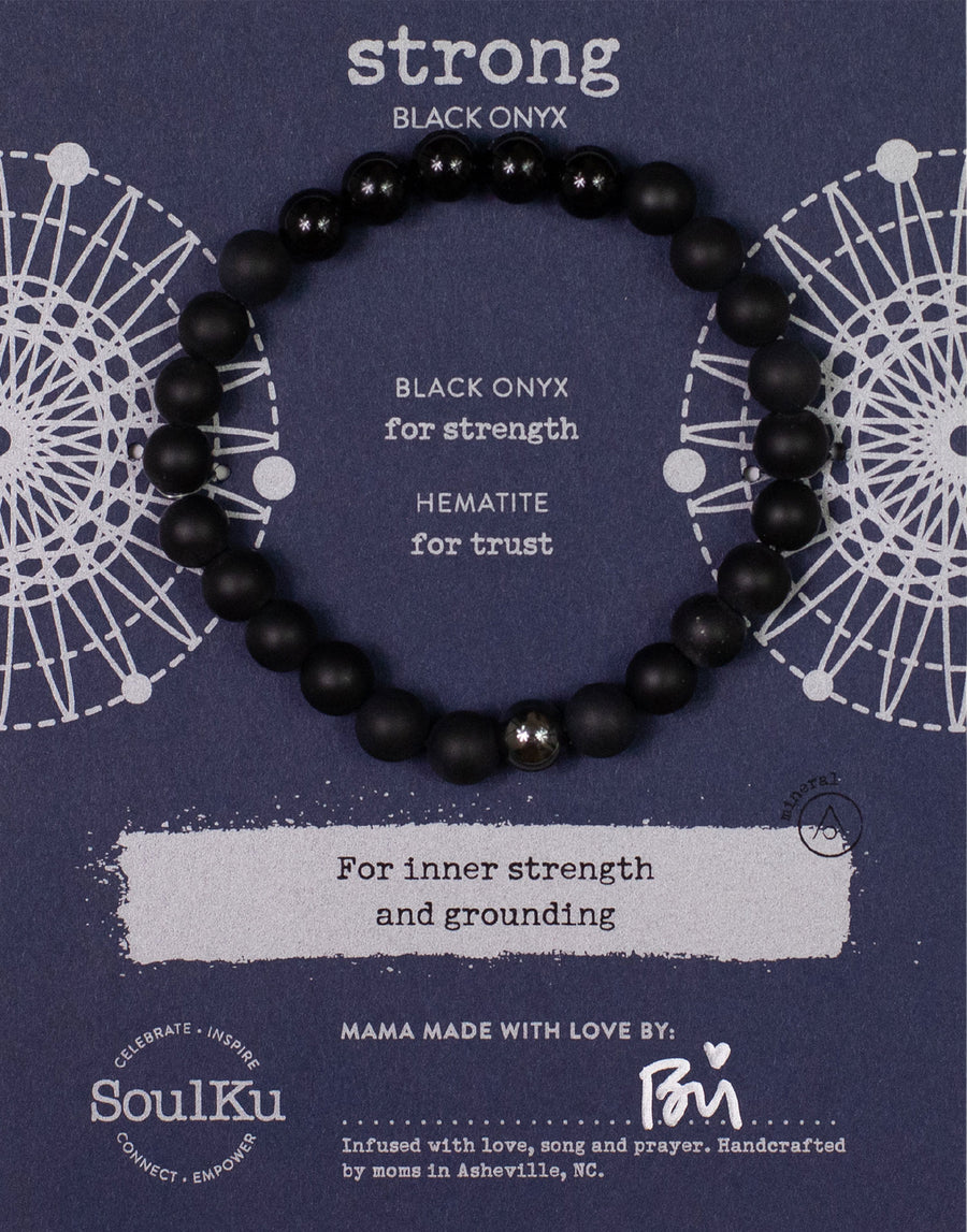 STRONG MILON (BLACK ONYX) OUR's リングOURS着用